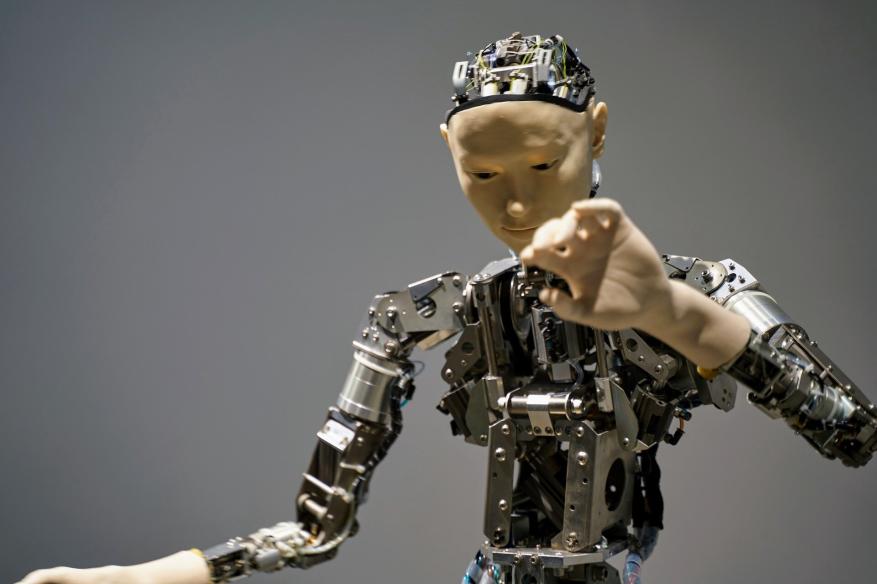 Are Humanoid Robots the Future of Healthcare?